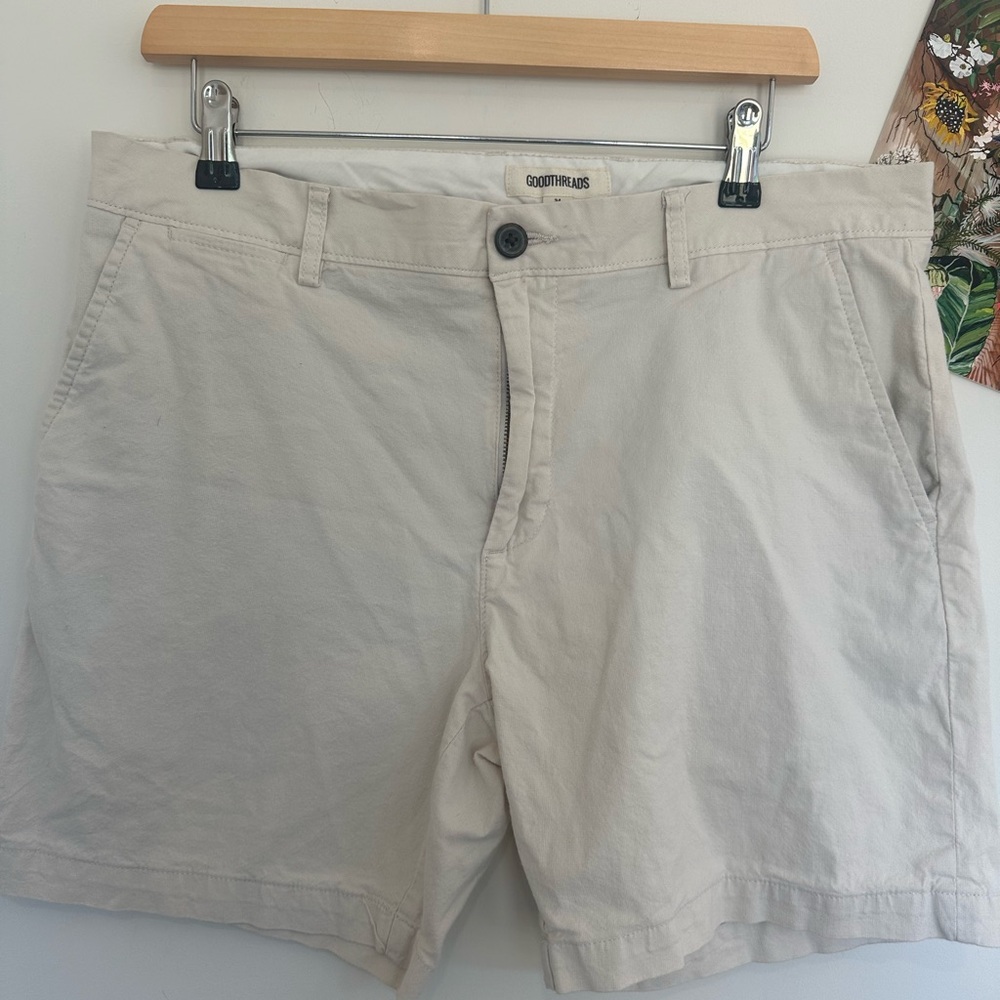 Goodthreads Men's Tan Flat Front Shorts‎